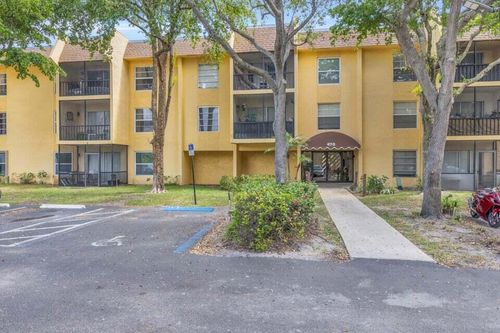 2080-470 Nw 20th St, Boca Raton, FL, 33431-7970 | Card Image