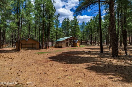 7211 E Jolly Rogue Ln, Williams, AZ, 86046-8543 | Card Image