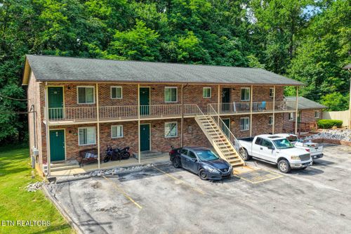 10-2812 Daybreak Way, Strawberry Plains, TN, 37871-3925 | Card Image