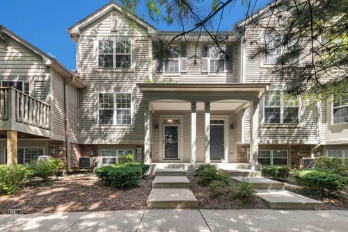 959 Ellsworth Dr, Grayslake, IL, 60030-3365 | Card Image