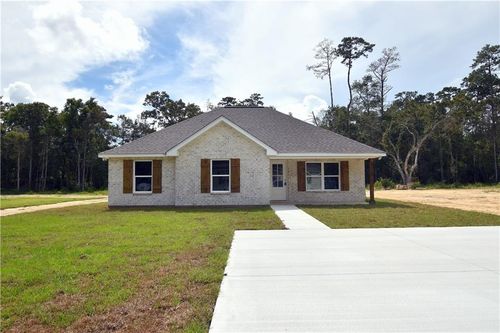 65123 Jerry St, Pearl River, LA, 70452-5106 | Card Image