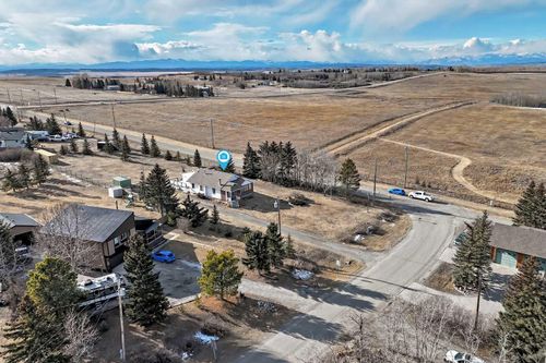 3 Cochrane Lake Trail, Cochrane, AB, T4C2A8 | Card Image