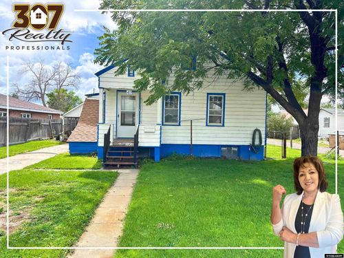 419 E 20th Ave, Torrington, WY, 82240-2917 | Card Image