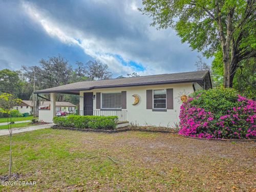 426 E Plymouth Ave, DeLand, FL, 32724-2852 | Card Image