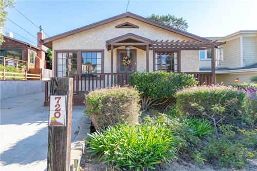 720 27th St, Manhattan Beach, CA, 90266-2304 | Card Image