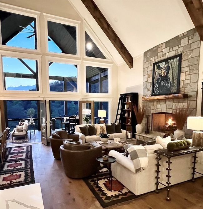 207 Comanche Rd, House other with 4 bedrooms, 4 bathrooms and null parking in Cullowhee NC | Image 43