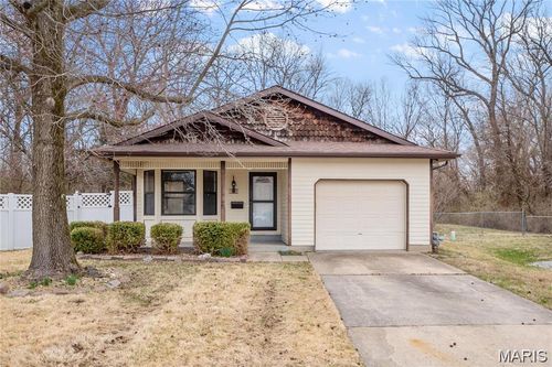 701 Oak Hollow Ct, O Fallon, IL, 62269-3005 | Card Image