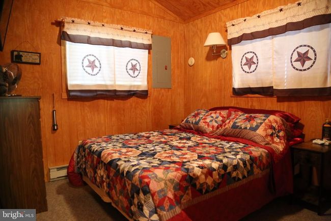 200 Rock Creek Trl, House other with 2 bedrooms, 1 bathrooms and null parking in RIO WV | Image 13