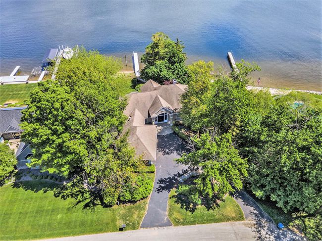 15919 Orchard Point Dr, House other with 6 bedrooms, 6 bathrooms and null parking in Spring Lake MI | Image 50