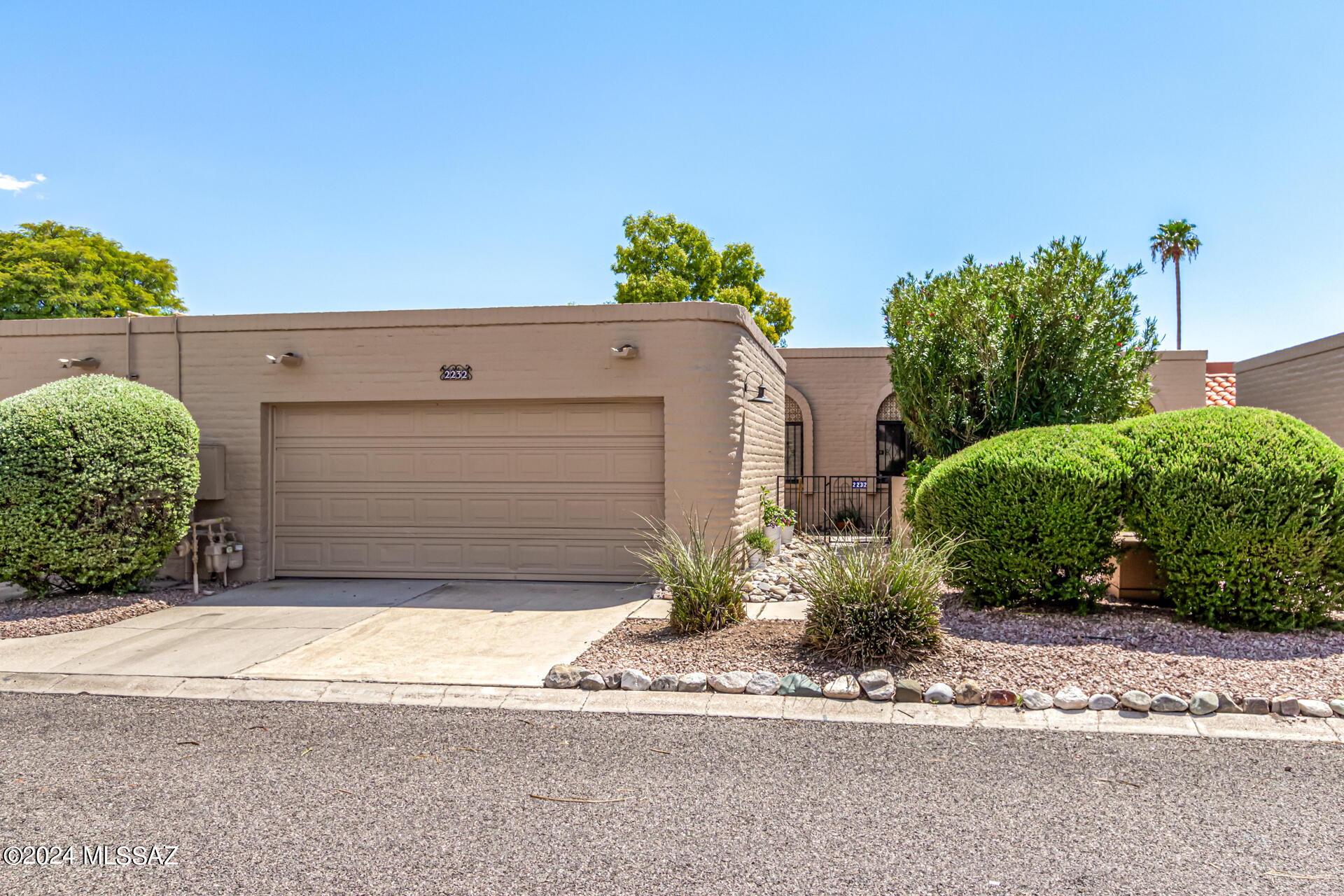 Camino Cancion , Tucson, AZ 85718