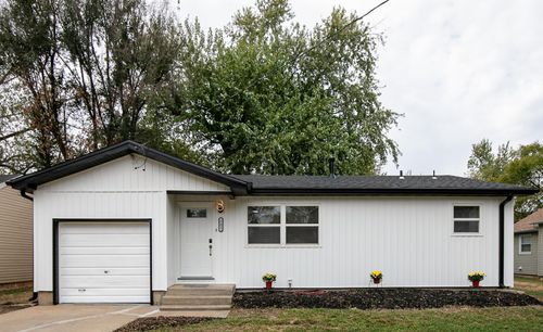 701 S Warren Avenue, Springfield, MO, 65802 | Card Image