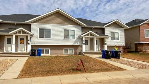22-34 Athens Road, Blackfalds, AB, T4M0N4 | Card Image