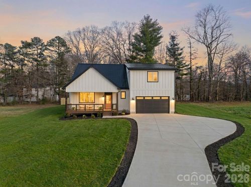 75 Scott Meadows Dr, Asheville, NC, 28801 | Card Image