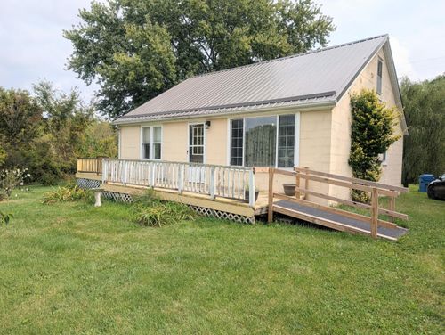 11371 Battle Creek Hwy, Bellevue, MI, 49021-9707 | Card Image