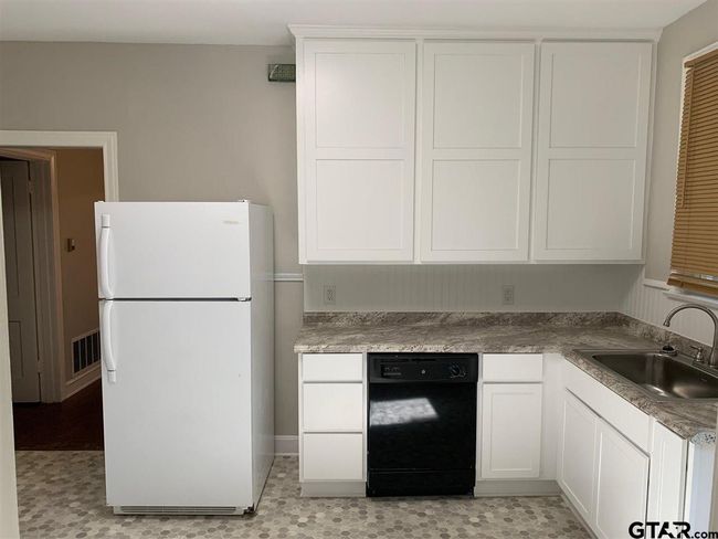 APT-2 - 621 W Houston St, Home with 0 bedrooms, 0 bathrooms and null parking in Tyler TX | Image 34