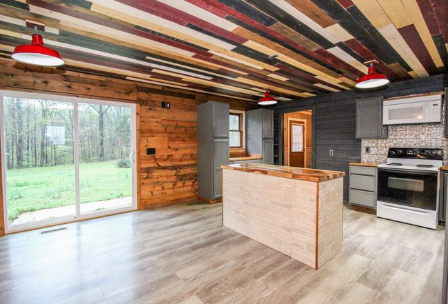 326 Fancy Rd, House other with 3 bedrooms, 2 bathrooms and 7 parking in Dresden TN | Image 10