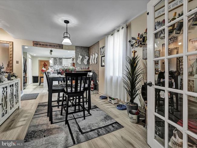 1628 Spruce St, Home with 3 bedrooms, 1 bathrooms and null parking in ASHLAND PA | Image 12