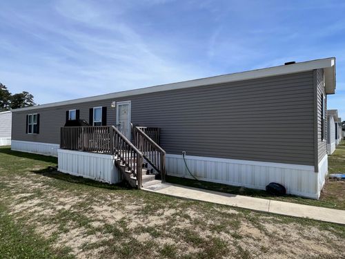 215 Air Stream Dr., Myrtle Beach, SC, 29577 | Card Image