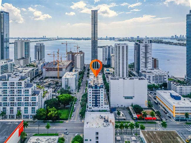 909 - 2275 Biscayne Blvd, Condo with 2 bedrooms, 2 bathrooms and null parking in Miami FL | Image 35