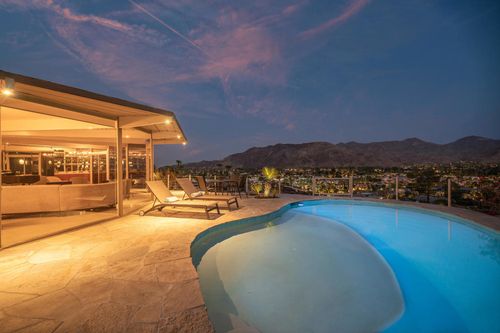 17 Cahuilla Hills Dr, Palm Springs, CA, 92264-8977 | Card Image