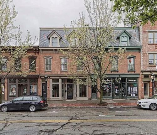 179 Main St, Beacon, NY, 12508-2705 | Card Image