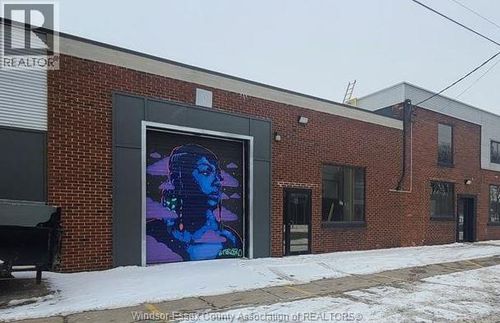 2-400 Erie St E, Windsor, ON, N9A3X4 | Card Image