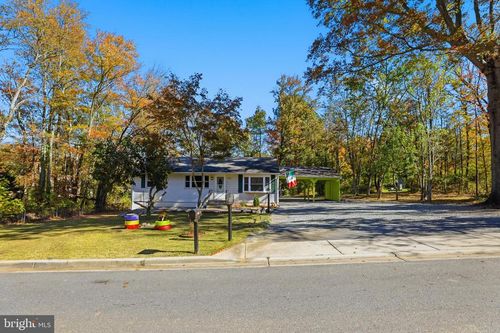 11330 Old Prospect Hill Rd, GLENN DALE, MD, 20769-9422 | Card Image