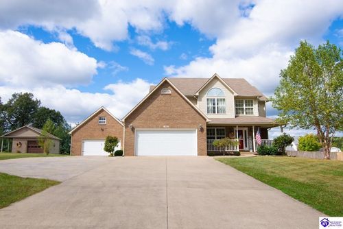 740 Pine Valley Dr, Elizabethtown, KY, 42701-6800 | Card Image