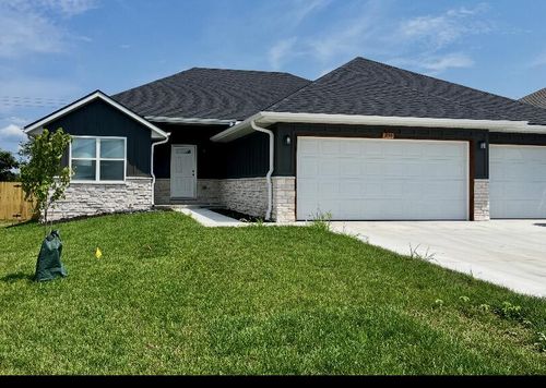 930 S Pindall Ln, Nixa, MO, 65714-4284 | Card Image