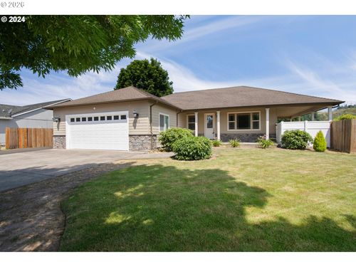 2341 52nd Ave, Longview, WA, 98632-6209 | Card Image