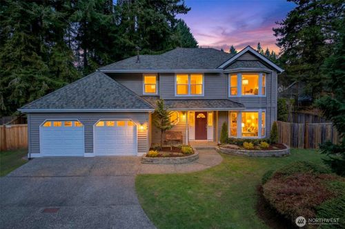 17408 Ne 139th Place, Redmond, WA, 98052 | Card Image
