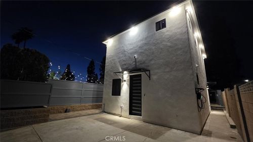 18222 Chatsworth St, Porter Ranch, CA, 91326-3208 | Card Image