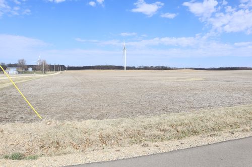 16 Sheehan Rd, Ohio, IL, 61349 | Card Image