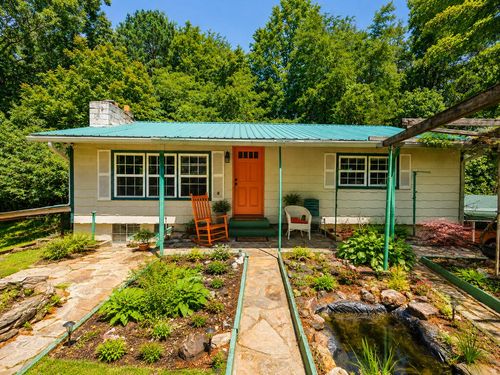 197 Pounding Mill Connector, Hayesville, NC, 28904-9365 | Card Image