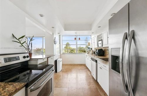 302-11930 N Bayshore Dr, North Miami, FL, 33181-2900 | Card Image