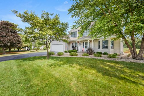 33600 W Pine Cir, Genoa, IL, 60135-8448 | Card Image