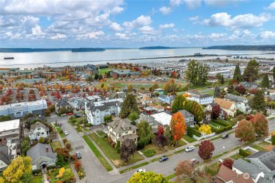 Corner lot on Rucker near the waterfront | Image 1