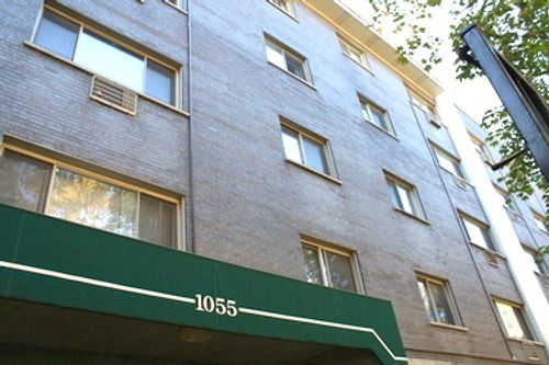 apt-504-1055 W Catalpa Ave, Chicago, IL, 60640-1578 | Card Image