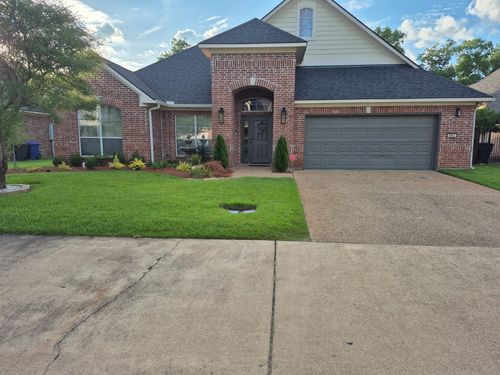 8062 Captain Mary Miller Dr, Shreveport, LA, 71115-2947 | Card Image