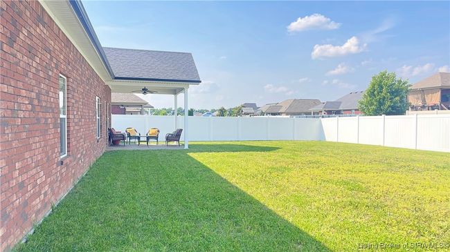 Fully Fenced Back Yard | Image 36