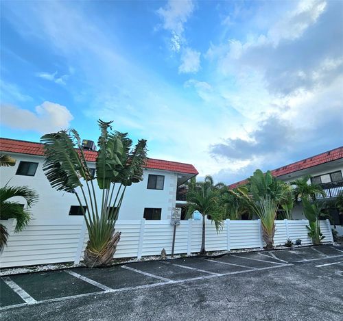 apt-109-2201 Ne 36th St, Lighthouse Point, FL, 33064-7561 | Card Image