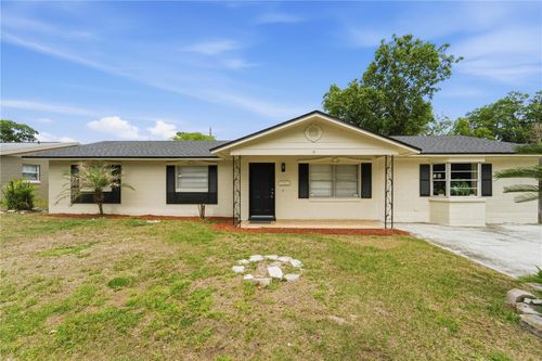 2213 Villano Ave, ORLANDO, FL, 32818-4041 | Card Image