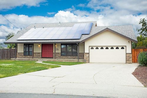 1315 Starlite Ln, Yuba City, CA, 95991-6722 | Card Image