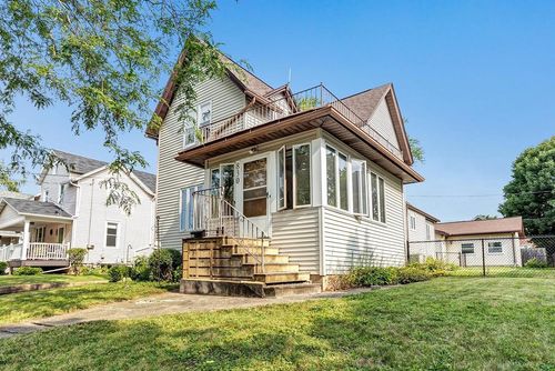 830 E Atlantic Street, APPLETON, WI, 54911 | Card Image