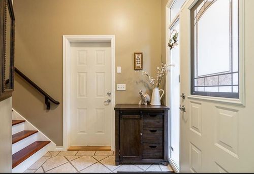 a-35774 Regal Pky, Abbotsford, BC, V3G2W2 | Card Image