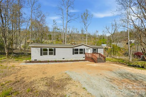 45 Alan Retreat Rd, Hendersonville, NC, 28792 | Card Image