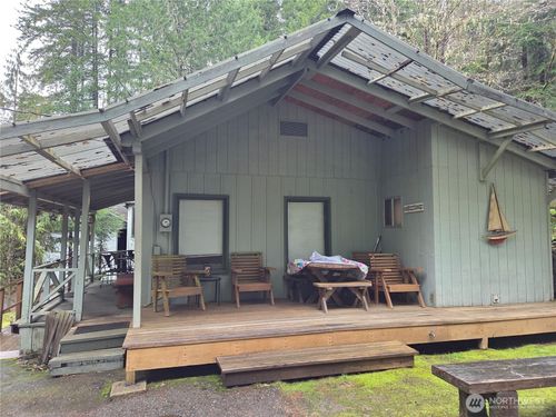 10 Creek Ct, Brinnon, WA, 98320-3001 | Card Image