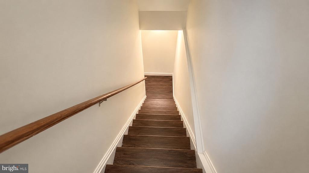 Residential Lease in WOODBRIDGE 4