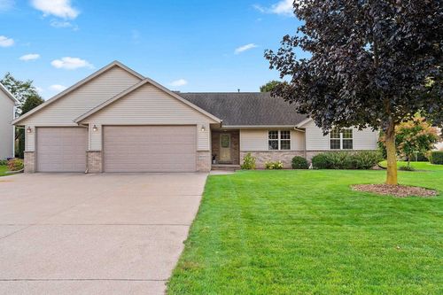 W5985 Sweet William Drive, HARRISON, WI, 54915 | Card Image