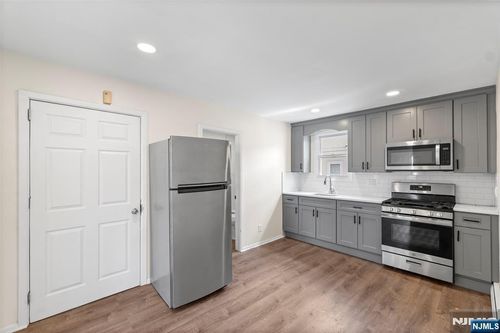 108 Frederick St, Garfield, NJ, 07026-1670 | Card Image